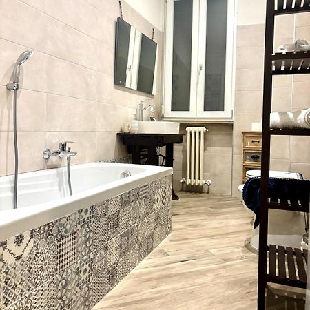 Lu.Lu Suite And Rooms Piacenza Zewnętrze zdjęcie