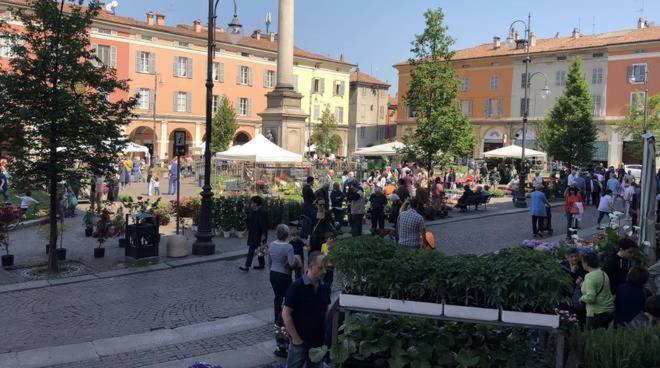 Lu.Lu Suite And Rooms Piacenza Zewnętrze zdjęcie